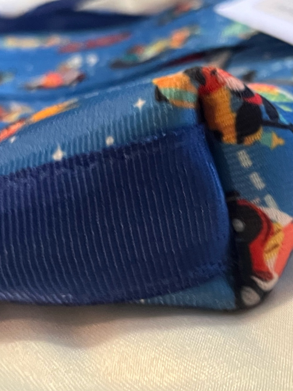 NWT Harveys x Disney Play in the Parks Streamline Crossbody - Picture 5 of 8